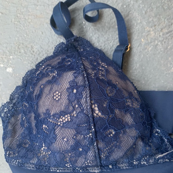 ❤️ Vince Camuto Bralette - Picture 2 of 4